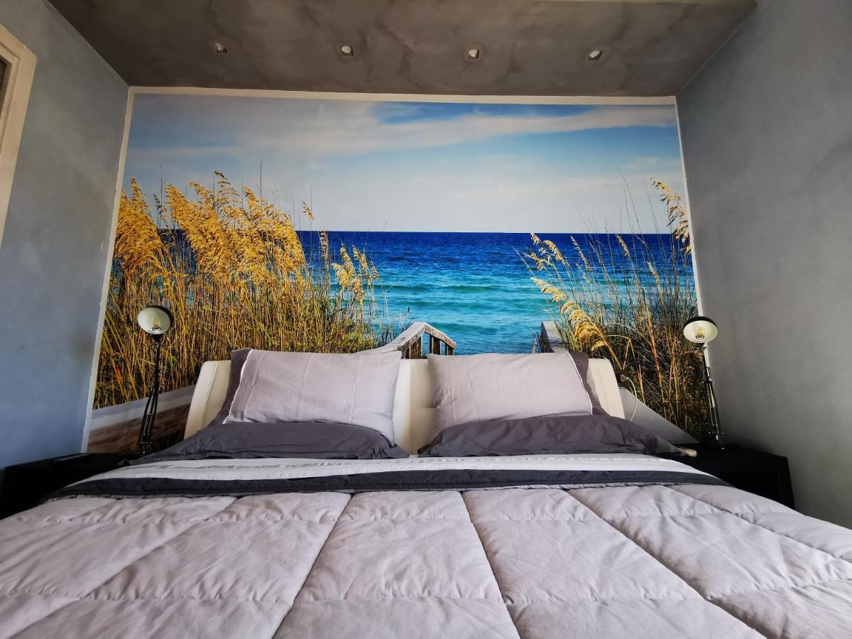 Relais Du Port Bed & Breakfast Santa Teresa Gallura Exterior photo